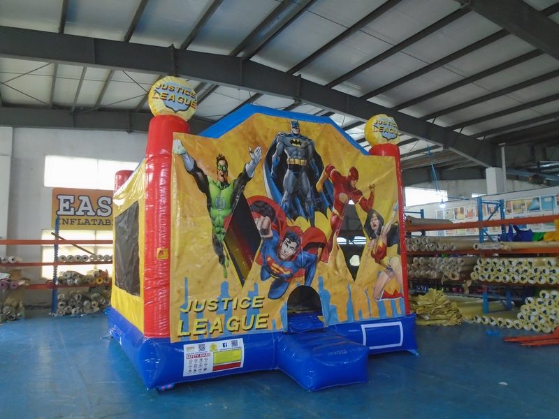 How many kids can safely fit in a bouncy castle at once?